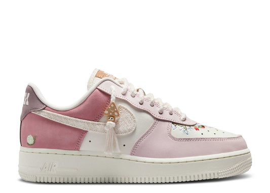 Wmns Air Force 1 '07 LX 'Mushroom'